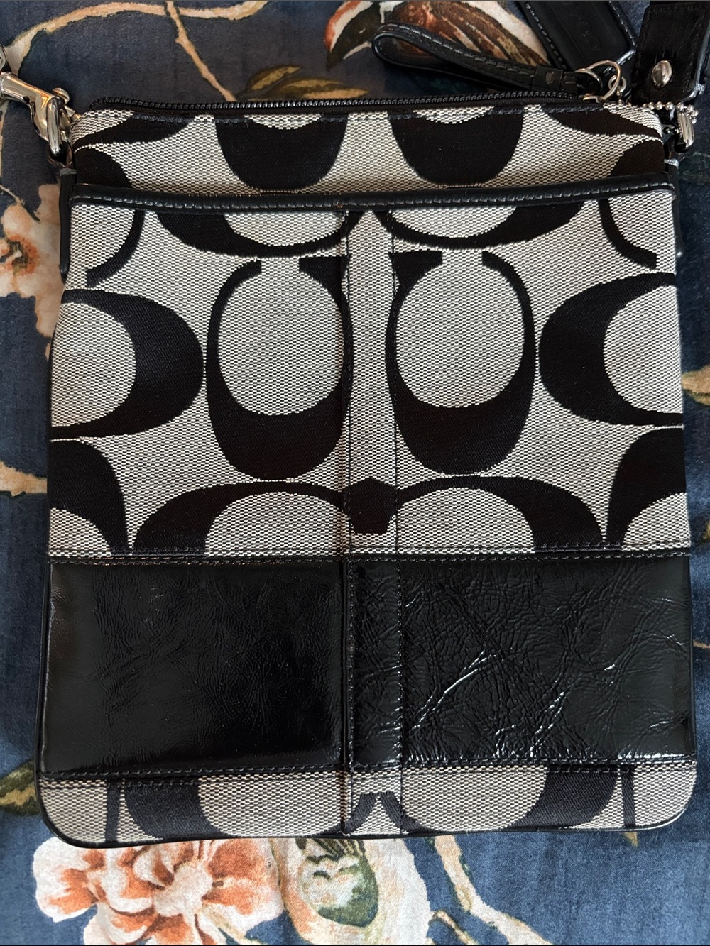 Coach Black and Cream Signature Crossbody Bag